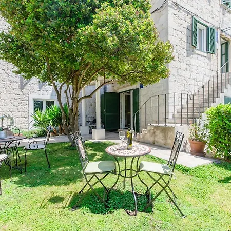 Jes Old Town Luxury Daire
