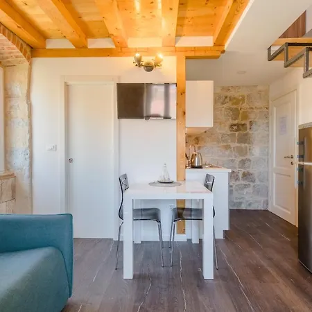 Jes Old Town Luxury *